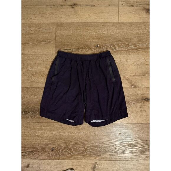 Lululemon Mens Blue Polka Dot Athletic Lined Shorts Size Large - Picture 1 of 3